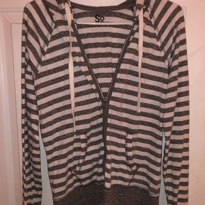 SO light weight zip up